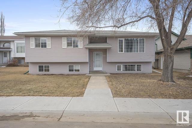 1003 11 St, House detached with 4 bedrooms, 3 bathrooms and null parking in Cold Lake AB | Image 1