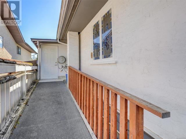 7261 Peden Lane, House detached with 2 bedrooms, 1 bathrooms and 2 parking in Central Saanich BC | Image 23