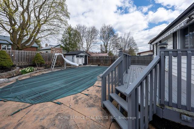640 Sherbrooke St, House detached with 2 bedrooms, 1 bathrooms and 2 parking in Peterborough ON | Image 18