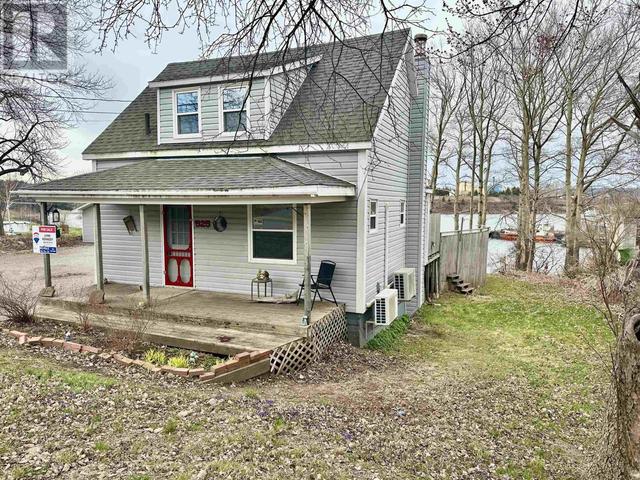 525 Granville Street|527, House detached with 2 bedrooms, 1 bathrooms and null parking in Port Hawkesbury NS | Image 1