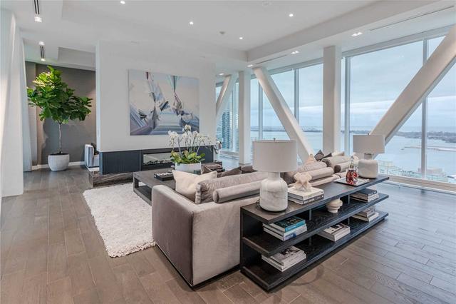 3306 - 21 Iceboat Terr, Condo with 3 bedrooms, 4 bathrooms and 3 parking in Toronto ON | Image 38