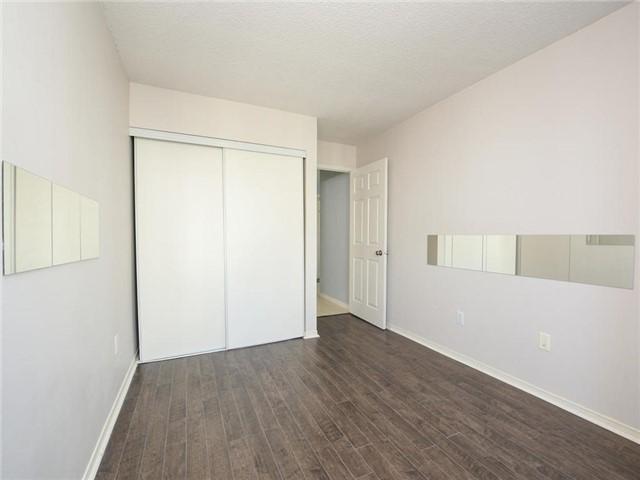 1003 - 29 Pemberton Ave, Condo with 2 bedrooms, 2 bathrooms and 1 parking in Toronto ON | Image 11
