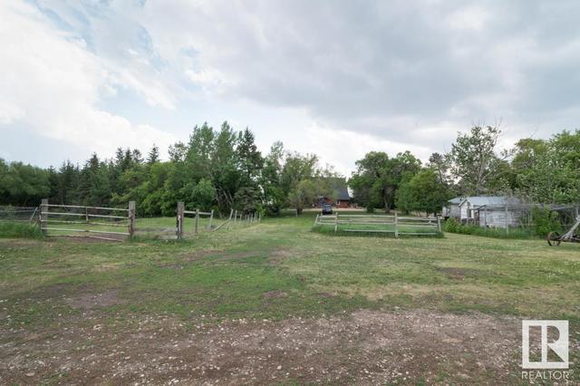 17407 Twp Rd 500, House detached with 5 bedrooms, 2 bathrooms and null parking in Beaver County AB | Image 54
