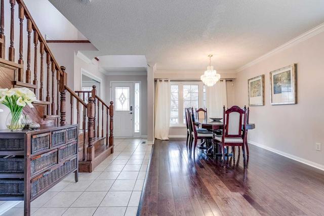 2232 Kenneth Cres, House detached with 3 bedrooms, 3 bathrooms and 3 parking in Burlington ON | Image 12