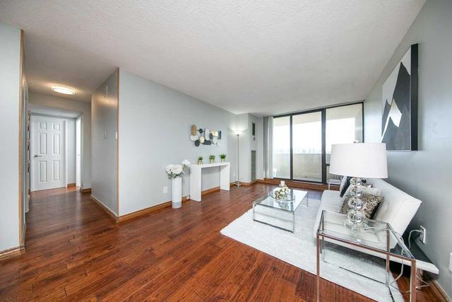 1304 - 10 Tangreen Crt, Condo with 3 bedrooms, 2 bathrooms and 1 parking in Toronto ON | Image 39