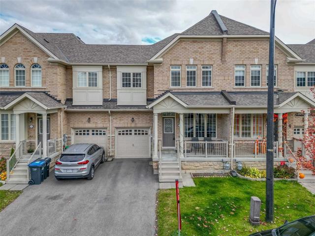 15 Trentonian St, House attached with 4 bedrooms, 3 bathrooms and 3 parking in Brampton ON | Image 12