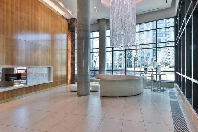 1210 - 215 Fort York Blvd, Condo with 2 bedrooms, 2 bathrooms and 1 parking in Toronto ON | Image 24
