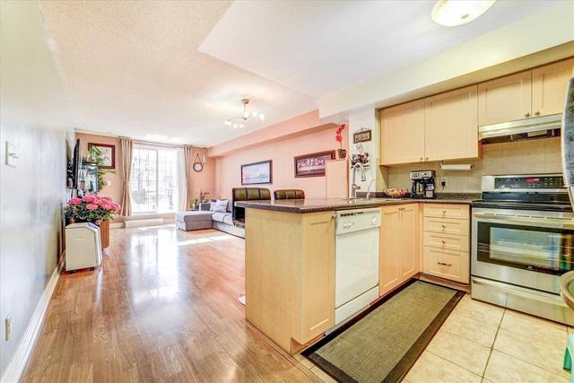 11 - 55 Cedarcroft Blvd N, Townhouse with 3 bedrooms, 2 bathrooms and 1 parking in Toronto ON | Image 24