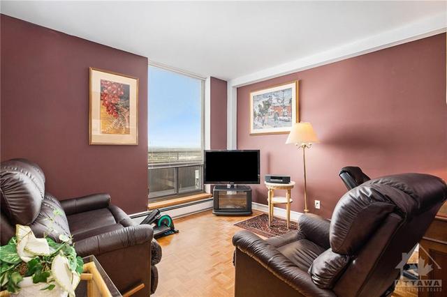 2510 - 515 St Laurent Boulevard, Condo with 3 bedrooms, 2 bathrooms and 2 parking in Ottawa ON | Image 16