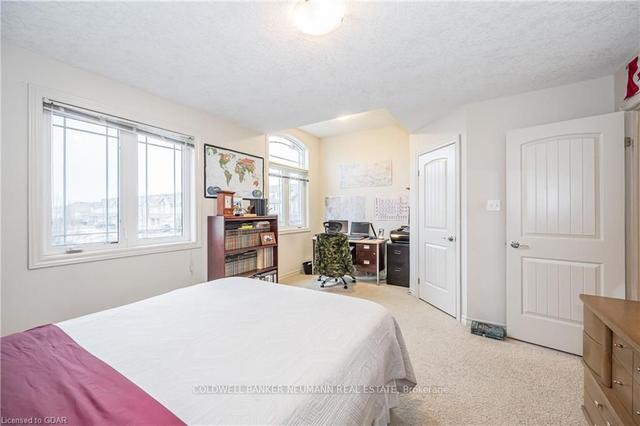 86 Lambeth Way, Townhouse with 3 bedrooms, 3 bathrooms and 2 parking in Guelph ON | Image 14