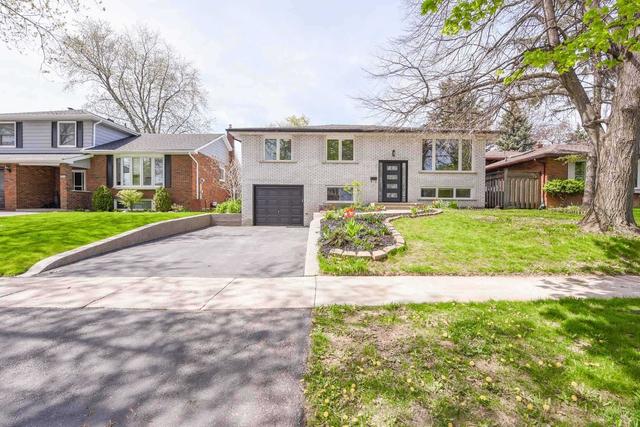 2100 Mountain Grove Ave, House detached with 1 bedrooms, 2 bathrooms and 3 parking in Burlington ON | Image 1