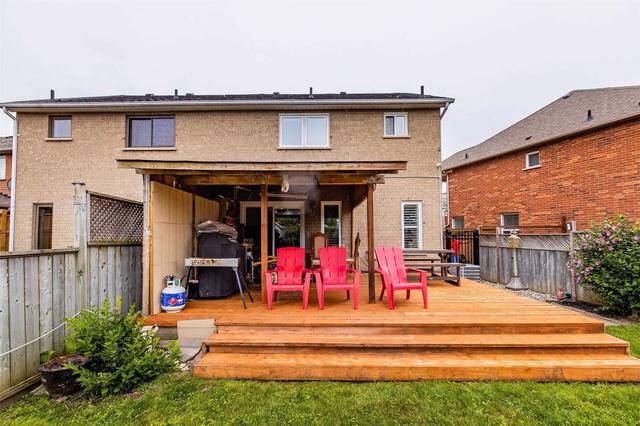 1314 Godwick Dr, House semidetached with 3 bedrooms, 3 bathrooms and 5 parking in Mississauga ON | Image 32