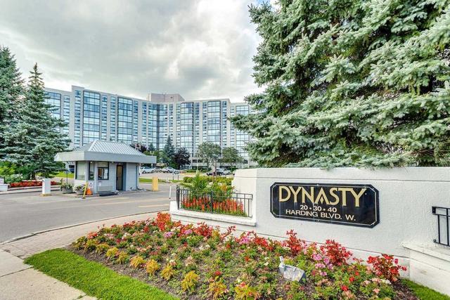 702 - 40 Harding Blvd W, Condo with 2 bedrooms, 2 bathrooms and 1 parking in Richmond Hill ON | Image 12