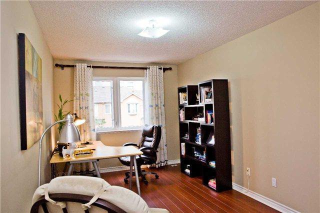 th11 - 117 Omni Dr, Townhouse with 3 bedrooms, 3 bathrooms and 1 parking in Toronto ON | Image 15