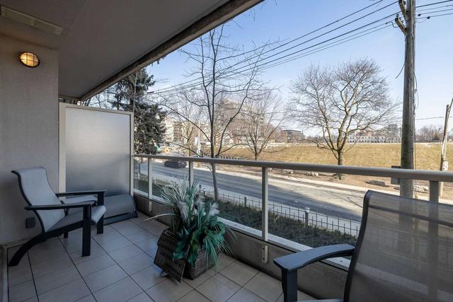 202 - 336 Spadina Rd, Condo with 2 bedrooms, 3 bathrooms and 4 parking in Toronto ON | Image 24