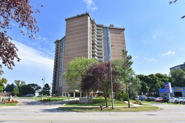 807 - 5250 Lakeshore Rd, Condo with 2 bedrooms, 2 bathrooms and 1 parking in Burlington ON | Image 12