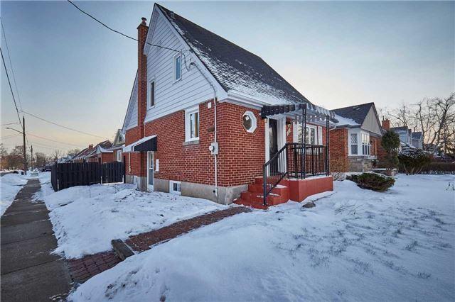 507 Athol St E, House detached with 4 bedrooms, 2 bathrooms and 2 parking in Oshawa ON | Image 1