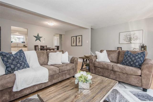 36 - 539 Willow Rd, Townhouse with 3 bedrooms, 2 bathrooms and 1 parking in Guelph ON | Image 11