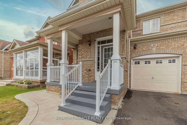 42 Amaryllis Dr, House semidetached with 3 bedrooms, 4 bathrooms and 3 parking in Brampton ON | Image 23