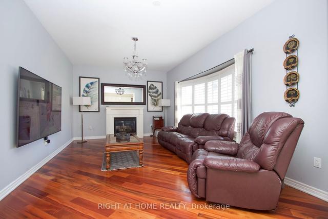 12 Bidgood Dr, House detached with 4 bedrooms, 5 bathrooms and 6 parking in Ajax ON | Image 6