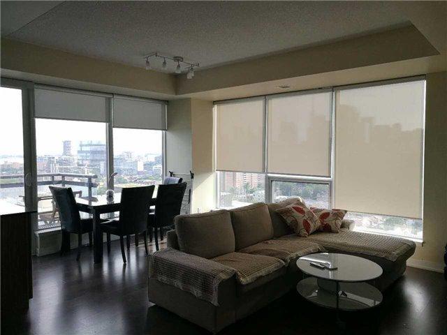 1704 - 225 Sackville St, Condo with 2 bedrooms, 2 bathrooms and 1 parking in Toronto ON | Image 4