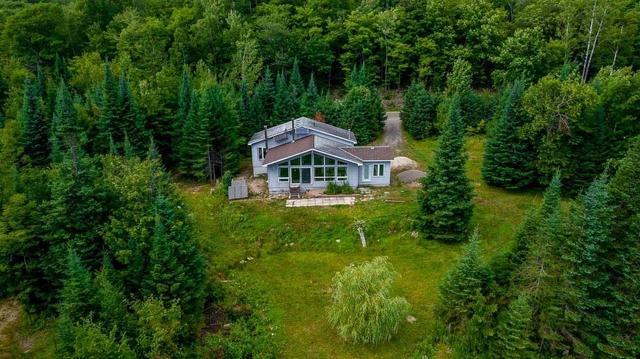 2314 South Horn Lake Rd, House detached with 3 bedrooms, 1 bathrooms and 2 parking in Magnetawan ON | Image 8