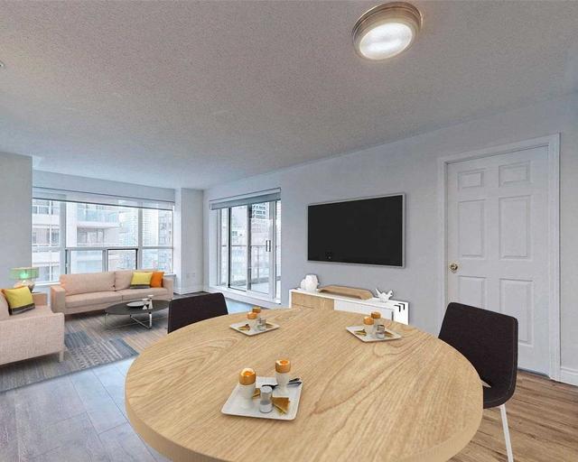 2309 - 909 Bay St, Condo with 3 bedrooms, 2 bathrooms and 1 parking in Toronto ON | Image 5