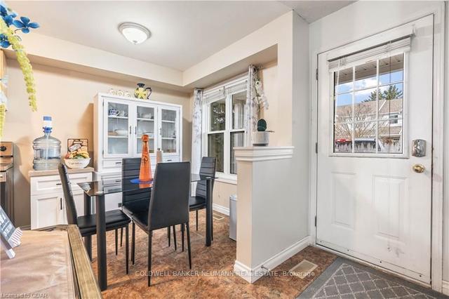 17 - 240 London Rd W, Townhouse with 3 bedrooms, 2 bathrooms and 1 parking in Guelph ON | Image 16