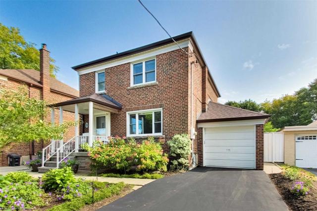 81 Shangarry Dr, House detached with 3 bedrooms, 2 bathrooms and 4 parking in Toronto ON | Image 1