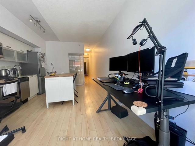 611w - 36 Lisgar St, Condo with 2 bedrooms, 1 bathrooms and 1 parking in Toronto ON | Image 10