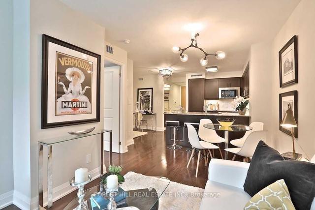 325 - 1 Bedford Rd, Condo with 1 bedrooms, 1 bathrooms and 1 parking in Toronto ON | Image 19