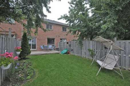 7 Alderbrook Pl, House attached with 3 bedrooms, 3 bathrooms and 2 parking in Caledon ON | Image 8