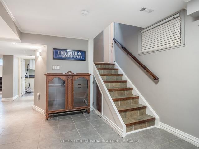 138 Chapman Rd, House detached with 4 bedrooms, 3 bathrooms and 3 parking in Toronto ON | Image 16