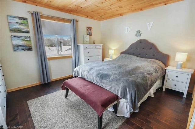 240 Little Pike Bay, House detached with 3 bedrooms, 2 bathrooms and 5 parking in Northern Bruce Peninsula ON | Image 17