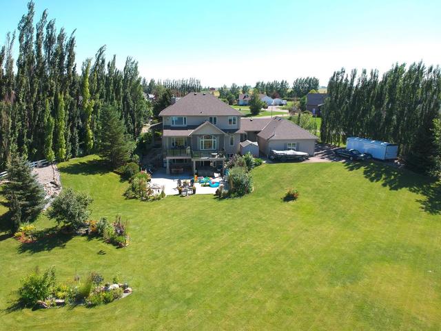 109 Buenavista Bay, House detached with 7 bedrooms, 3 bathrooms and 12 parking in Lethbridge County AB | Image 8