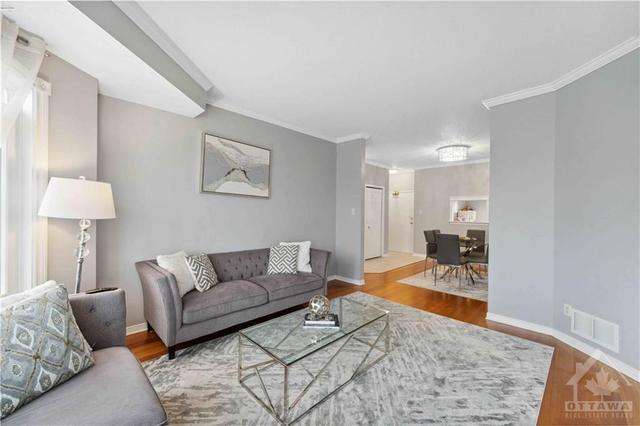 8 - 70 Briargate Private, Condo with 2 bedrooms, 2 bathrooms and 1 parking in Ottawa ON | Image 12