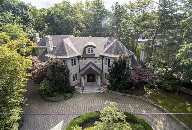 39 Old Yonge St, House detached with 4 bedrooms, 5 bathrooms and 8 parking in Toronto ON | Image 1