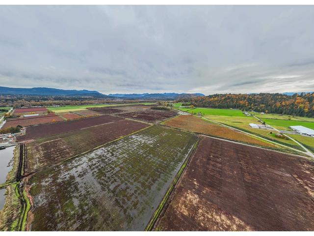 8201 Dyke Road, Home with 0 bedrooms, 0 bathrooms and null parking in Abbotsford BC | Image 7
