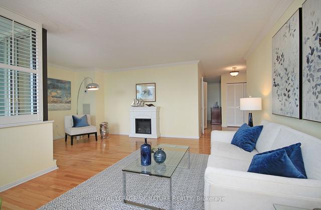 2005 - 75 Wynford Hts Cres, Condo with 3 bedrooms, 2 bathrooms and 2 parking in Toronto ON | Image 36