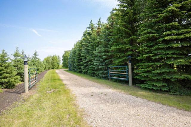 2010 Township Road 412, House detached with 4 bedrooms, 2 bathrooms and 2 parking in Lacombe County AB | Image 5