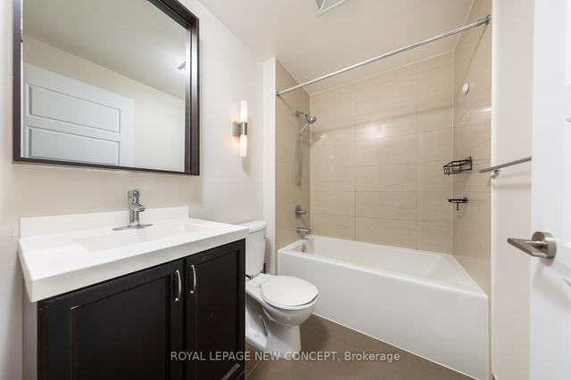 th4 - 15 Viking Lane, Townhouse with 3 bedrooms, 6 bathrooms and 2 parking in Toronto ON | Image 14