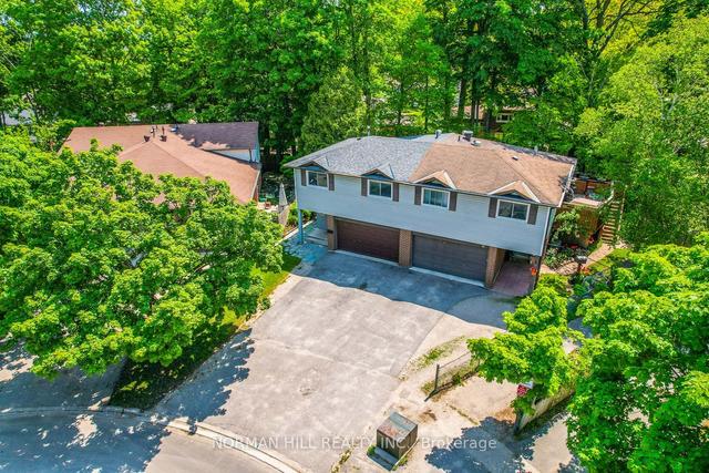 12 Woodgrove Crt, House semidetached with 3 bedrooms, 2 bathrooms and 6 parking in Barrie ON | Image 12