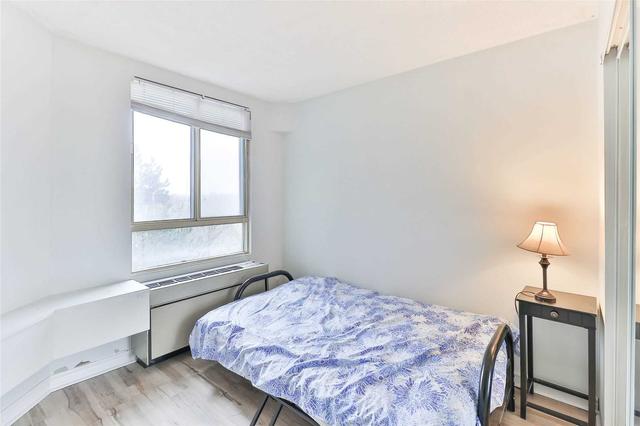511 - 61 Markbrook Lane, Condo with 2 bedrooms, 2 bathrooms and 1 parking in Toronto ON | Image 8