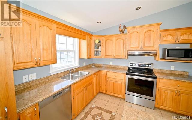 80 Dawson Drive, House detached with 4 bedrooms, 2 bathrooms and null parking in Oromocto NB | Image 3