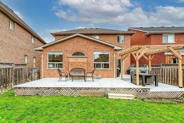 2192 Stratus Dr, House detached with 4 bedrooms, 4 bathrooms and 4 parking in Oakville ON | Image 31