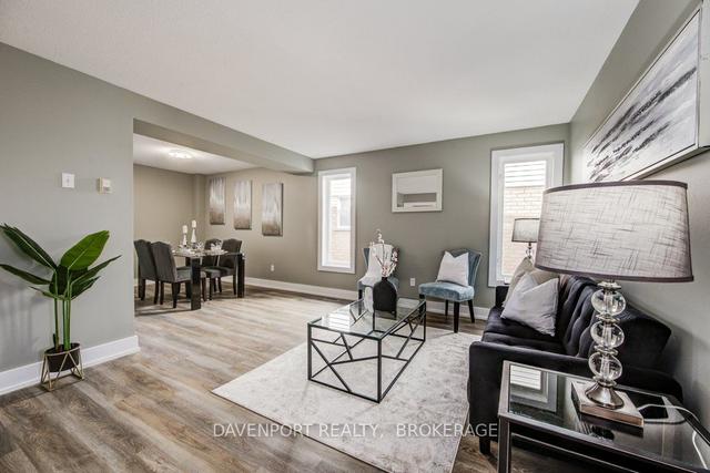 53 Hawkins Dr, House semidetached with 4 bedrooms, 3 bathrooms and 3 parking in Cambridge ON | Image 3