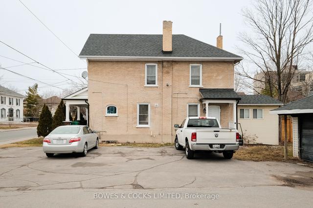 260 Stewart St, House detached with 5 bedrooms, 2 bathrooms and 5 parking in Peterborough ON | Image 18