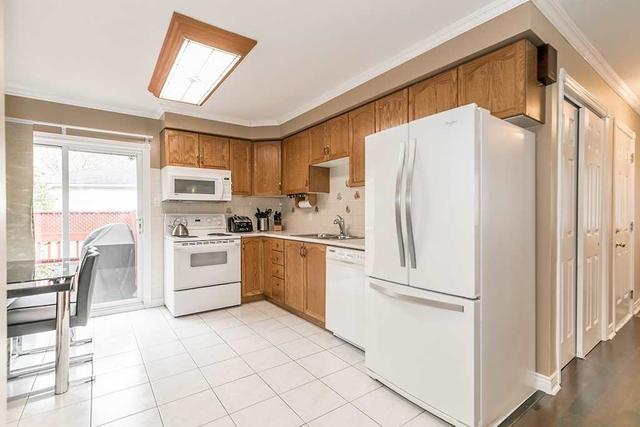 101 Moon Dr, House detached with 3 bedrooms, 2 bathrooms and 6 parking in Barrie ON | Image 14