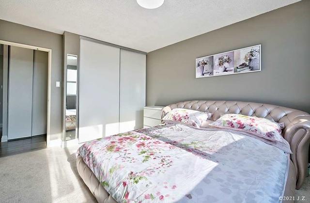 902 - 40 Bay Mills Blvd, Condo with 2 bedrooms, 1 bathrooms and 1 parking in Toronto ON | Image 2