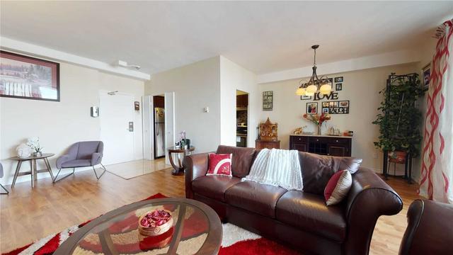 ph04 - 5 Massey Sq, Condo with 2 bedrooms, 1 bathrooms and 0 parking in Toronto ON | Image 15